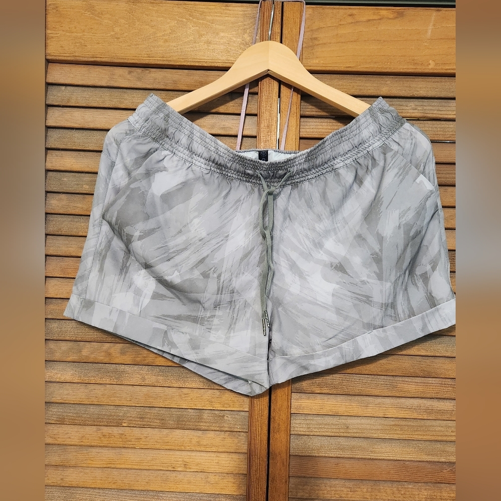 Gaiam Anita Cuffed Woven Proformance Shorts